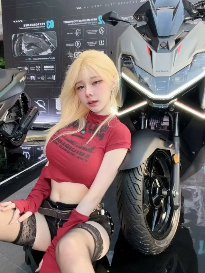 แป้งสามป๋องซาว สตรีมเมอร์สาว