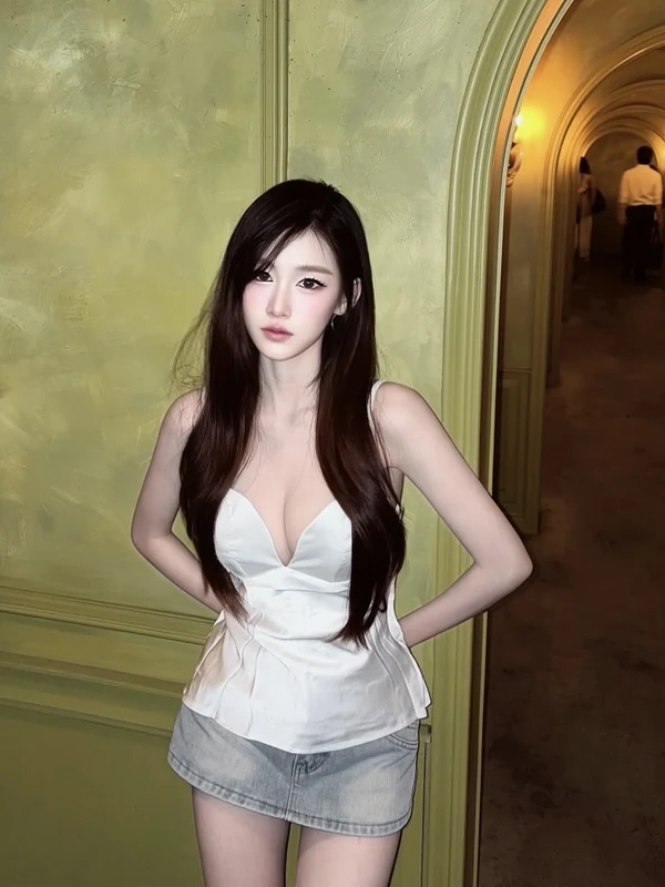 ภาพเดี่ยวลุคชัดเจน